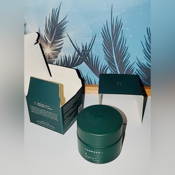 1 Cannuka Luxe Lip Balm Manuka Oil | 15 ML - 0.5 Fl Oz | NIP - Picture 3 of 12